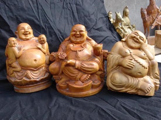 木雕塑的艺术之旅：如何顺利通关